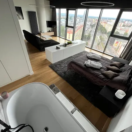 Hanza Tower - Luxurious 60m2 - 15th Floor View Apartment