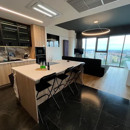 Hanza Tower - Luxurious 60m2 - 15th Floor View Apartman Szczecin