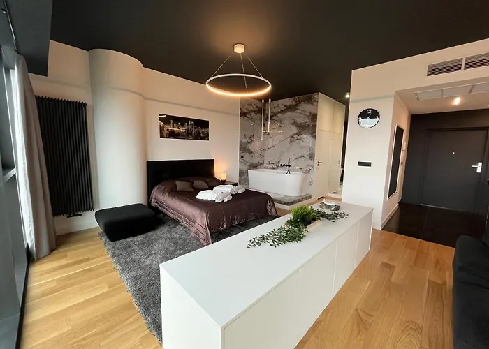 Hanza Tower - Luxurious 60m2 - 15th Floor View Appartamento