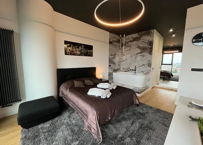 Hanza Tower - Luxurious 60m2 - 15th Floor View Appartamento *